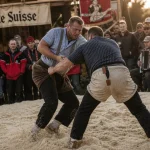Fête de lutte suisse du week end : rond de sciure et lutteurs en Jura